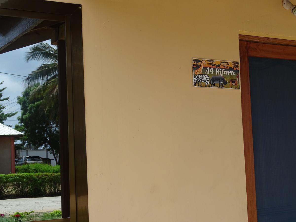 Mgulani Lodge Hotel ดาร์เอสซาลาม ภายนอก รูปภาพ