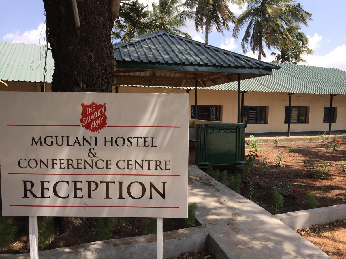 Mgulani Lodge Hotel ดาร์เอสซาลาม ภายนอก รูปภาพ